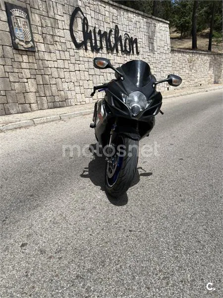 Suzuki GSX-R600 – Vista 2