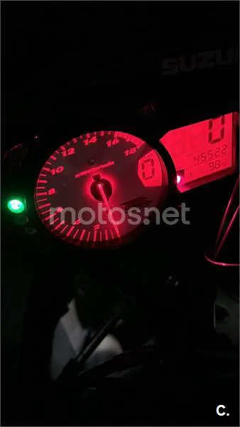 Suzuki GSX-R600 – Vista 3