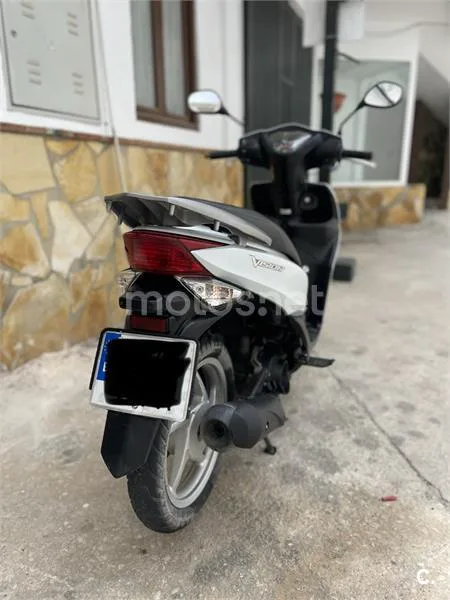 Honda Vision 110 - Vista 5
