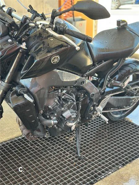 Yamaha MT-09 – Vista 3