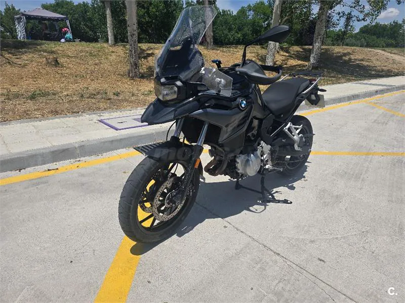 BMW F 750 – Vista 8