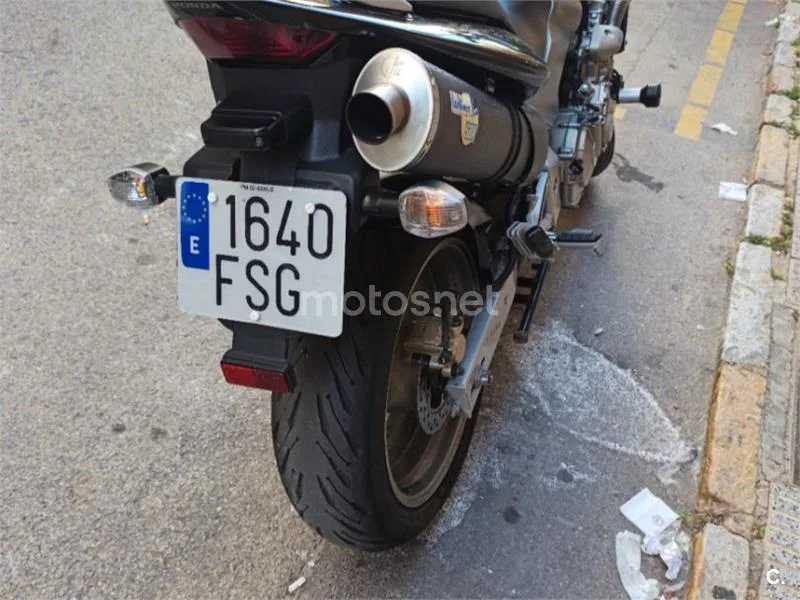 Honda CB600F Hornet - Vista 6