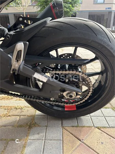 Ducati Monster – Vista 3