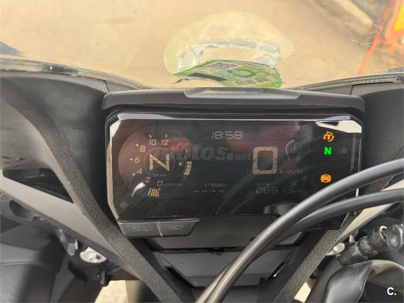 Honda CBR 650 R – Vista 2