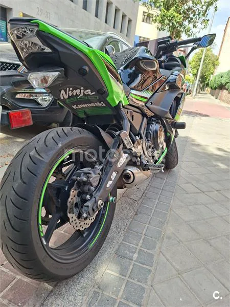Kawasaki Ninja 650 – Vista 2