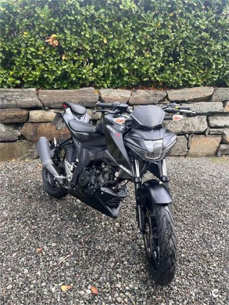 Suzuki GSX-S125 1700 € 2018 Araba - 2