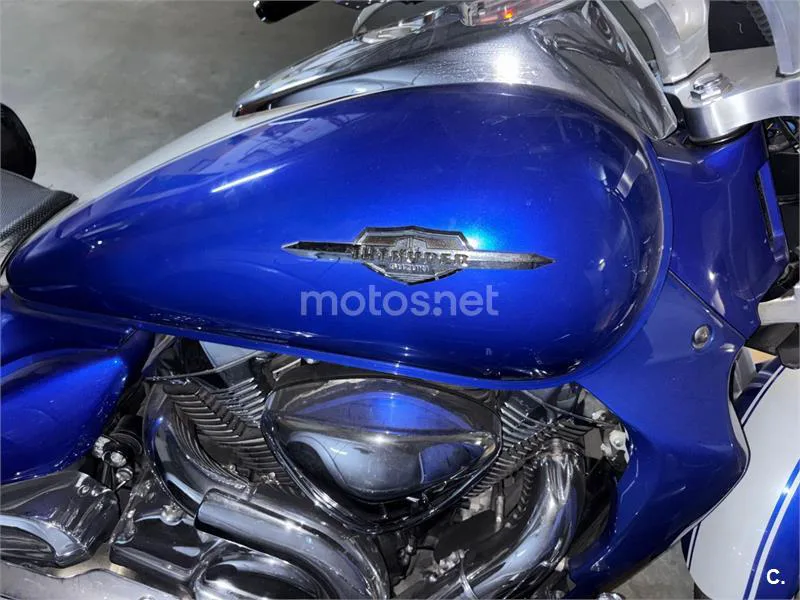 Suzuki Intruder M1800R - Vista 8
