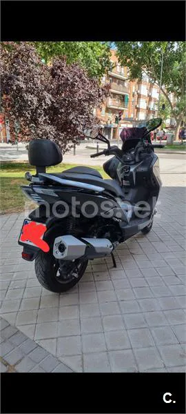 Kymco Xciting 400 – Vista 2