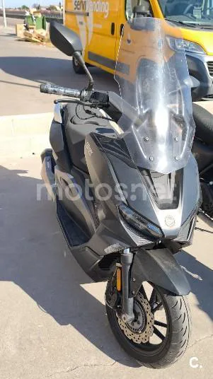 Keeway Vieste 300 – Vista 3
