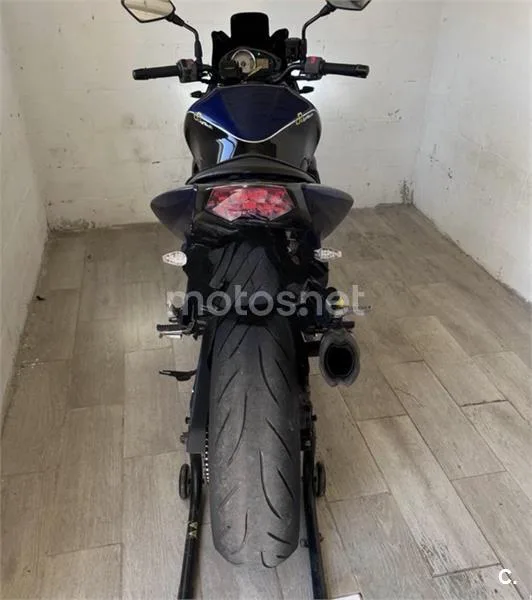 Kawasaki Z750 – Vista 4