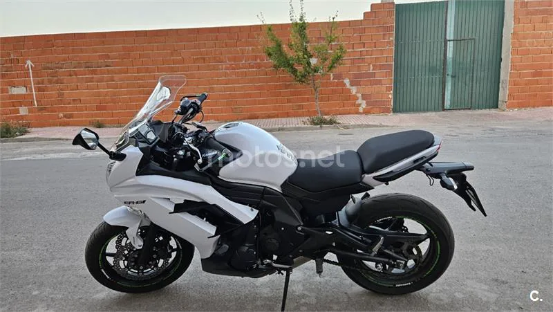 Kawasaki ER-6F – Vista 3