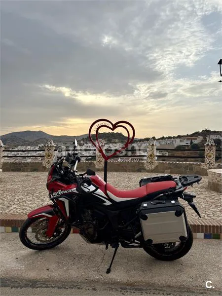 Honda CRF 1000L Africa Twin – Vista 6
