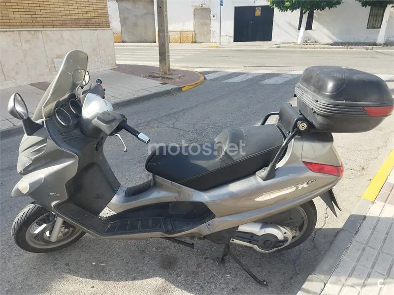Piaggio X EVO 400 – Vista 11