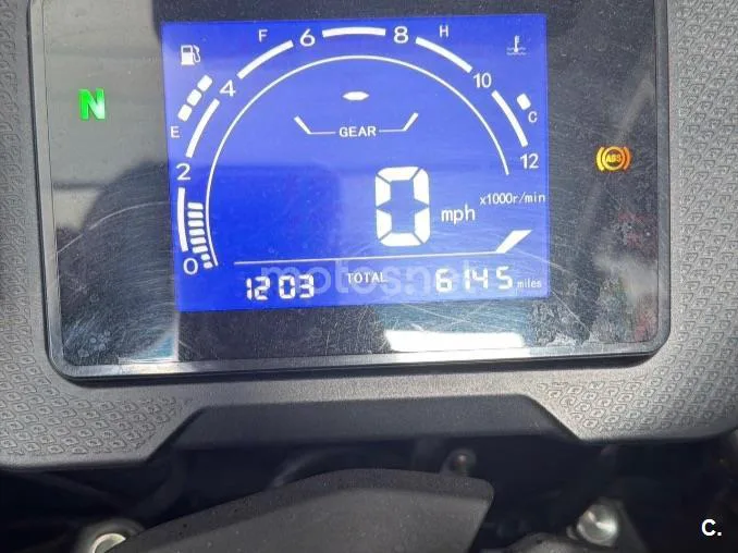 QJ Motor SRT 550 - Vista 6