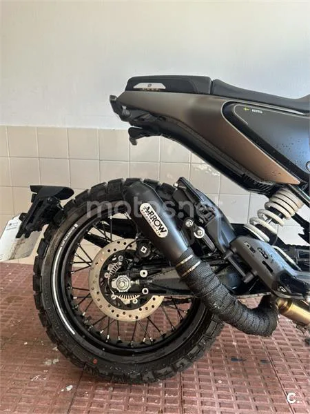 Husqvarna Svartpilen 125 – Vista 5
