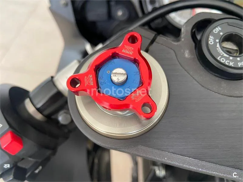 Suzuki GSX-R600 – Vista 11