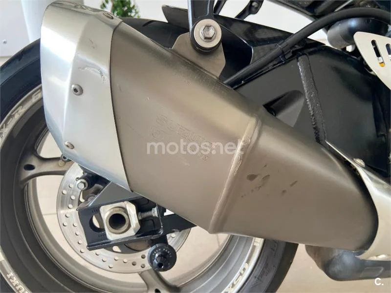 Suzuki GSX-R600 – Vista 7
