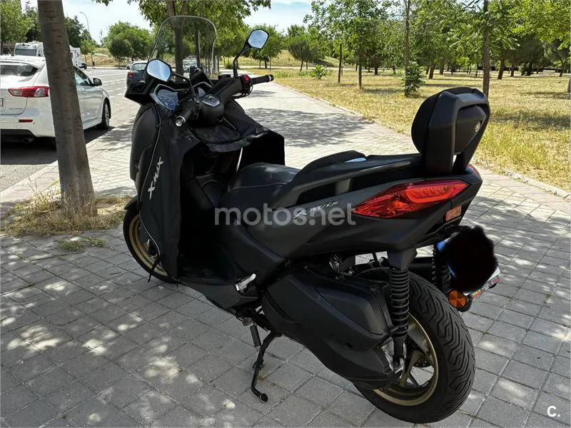 Yamaha XMAX 300 – Vista 4