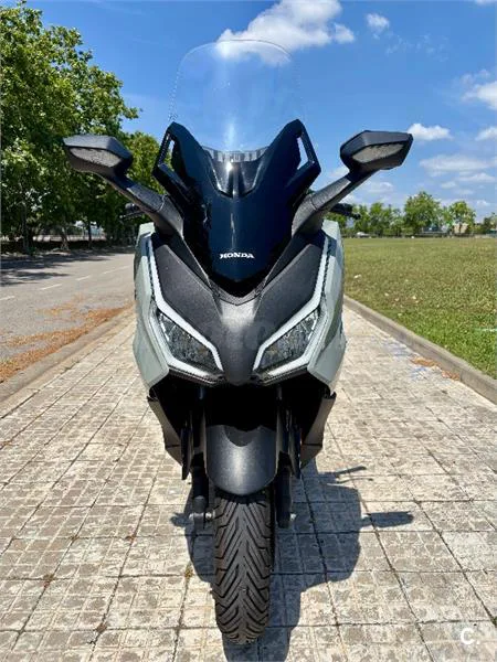 Honda Forza 125 – Vista 3