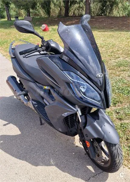 Kymco K-XCT 125i – Vista 2