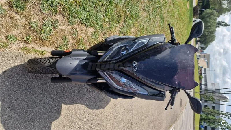 Kymco K-XCT 125i – Vista 6