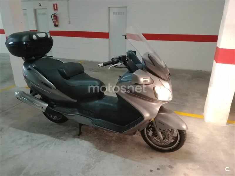 Suzuki Burgman 650 Executive – Vista 4