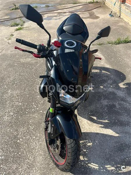 Kawasaki Z750 – Vista 3
