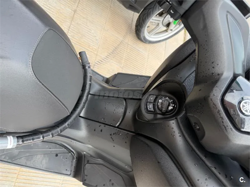 Yamaha XMAX 125 – Vista 4