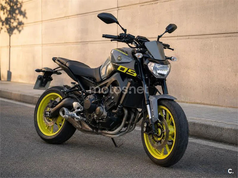 Yamaha MT-09 – Vista 4