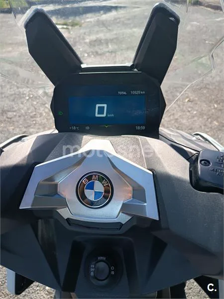 BMW C 400 X – Vista 3