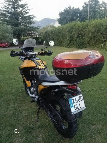 Honda Transalp XL 700 V – Vista 3