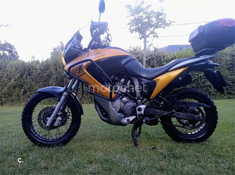 Honda Transalp XL 700 V – Vista 5