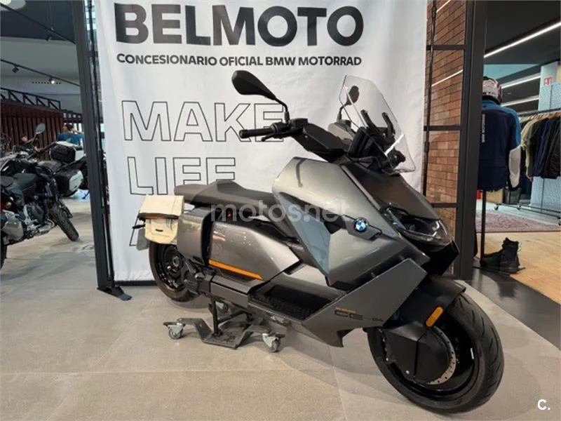 BMW CE 04 – Vista 4