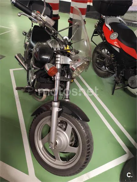 Kymco Venox 250 – Vista 2