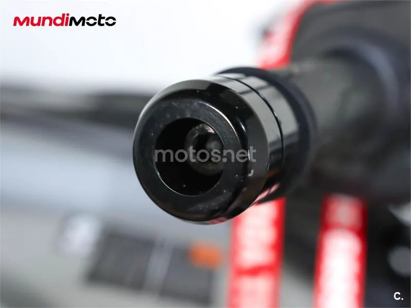 Yamaha MT-09 – Vista 14