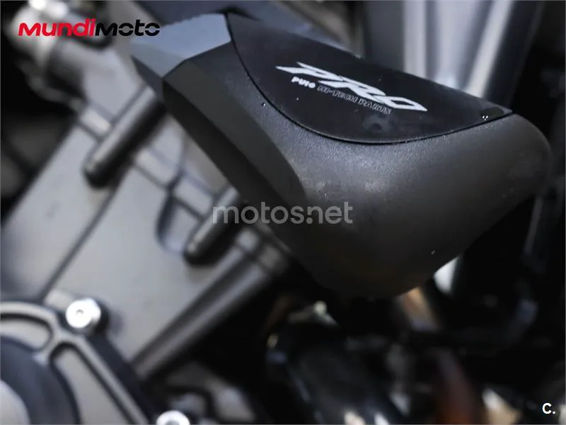Yamaha MT-09 – Vista 19