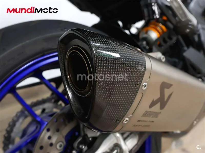 Yamaha MT-09 – Vista 23