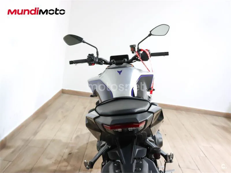 Yamaha MT-09 – Vista 4