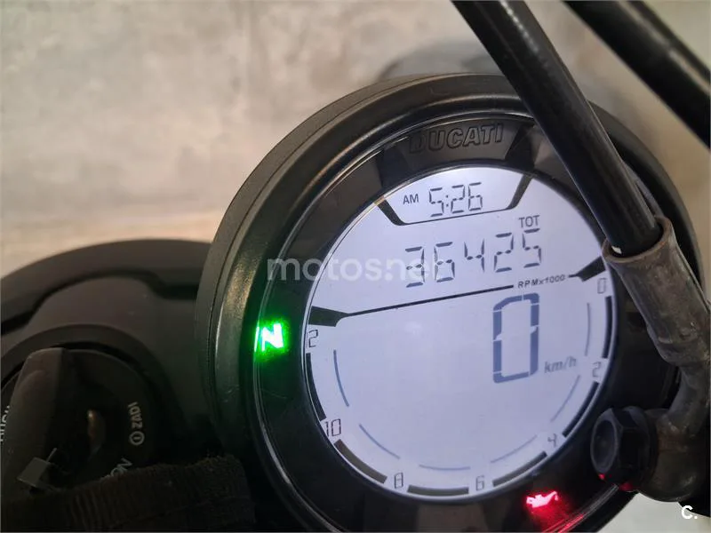 Ducati Scrambler - Vista 7