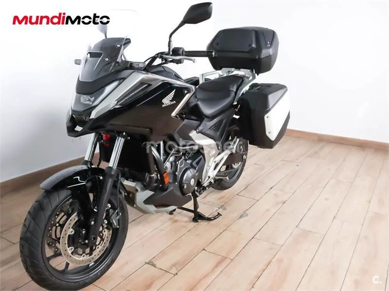 Honda NC 750 X – Vista 7