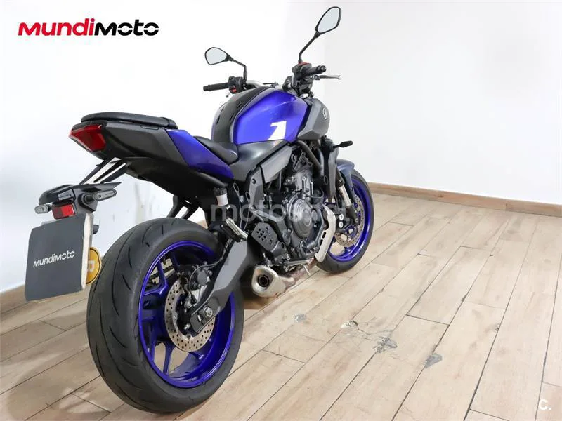 Yamaha MT-07 – Vista 3