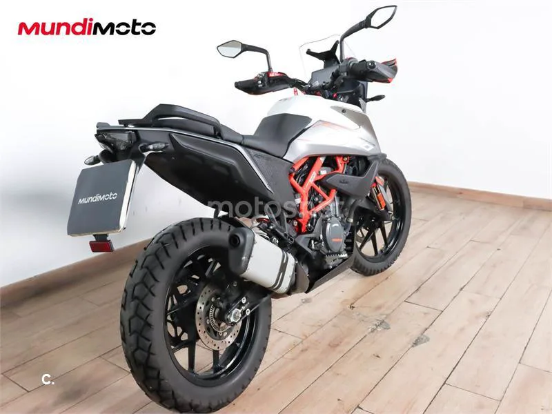 KTM 390 – Vista 3