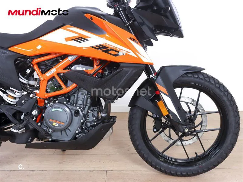 KTM 390 – Vista 25
