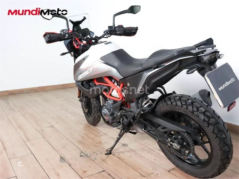 KTM 390 – Vista 8