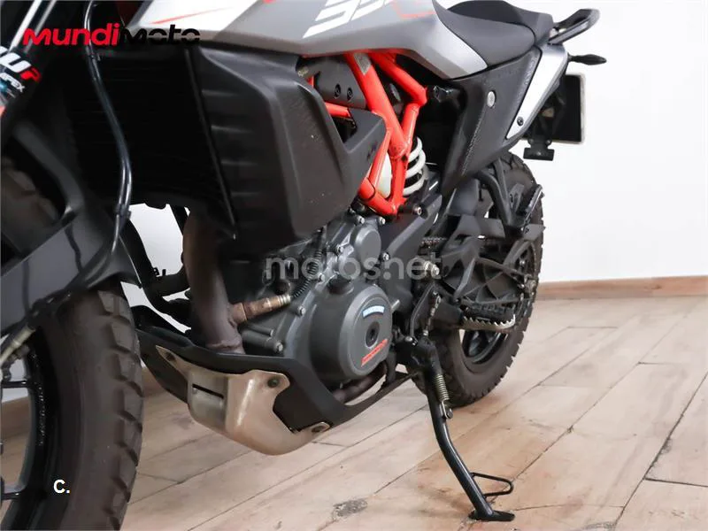 KTM 390 – Vista 10