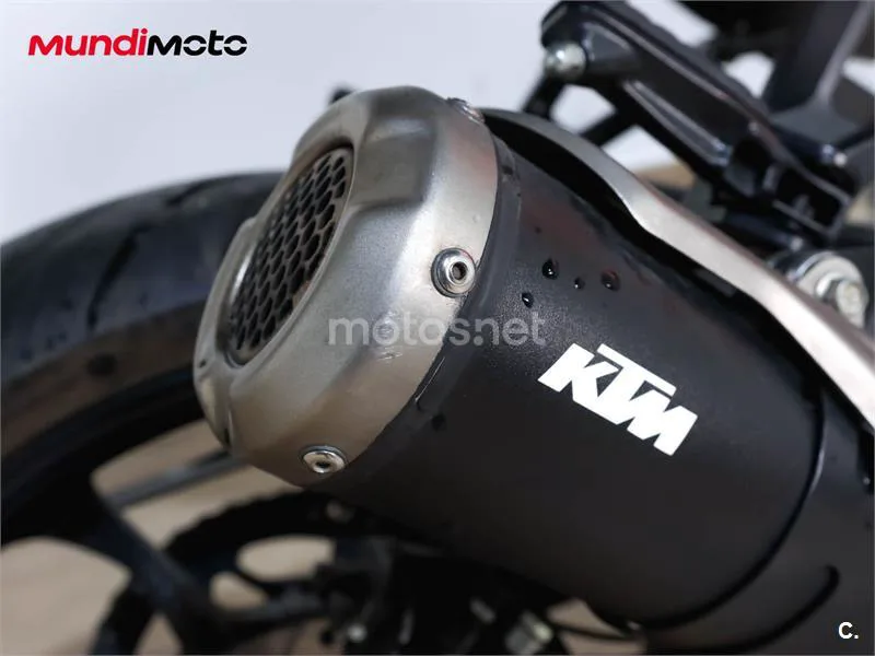 KTM RC – Vista 16
