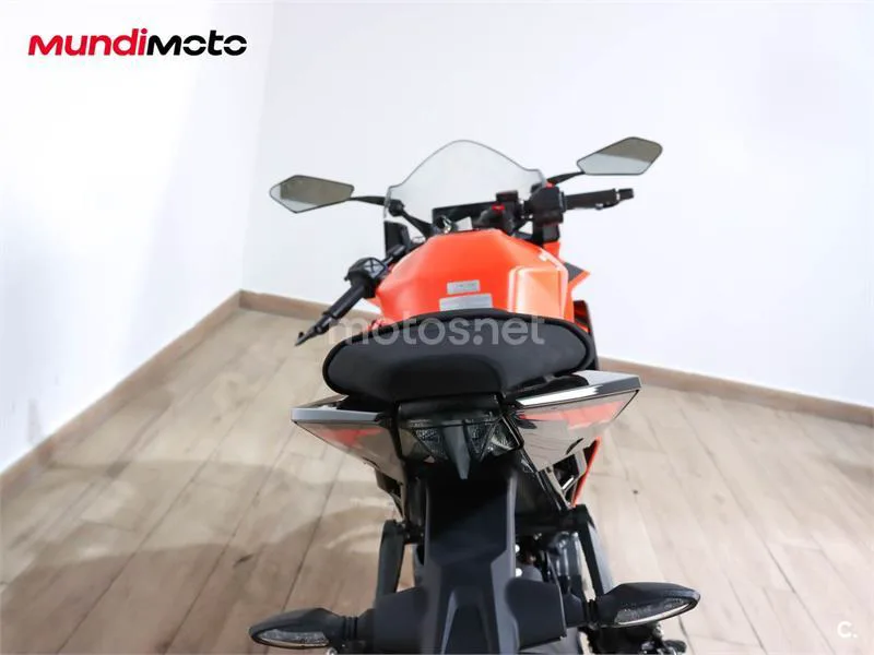 KTM RC – Vista 4