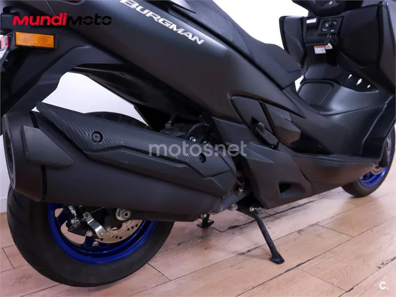 Suzuki Burgman 400 – Vista 4