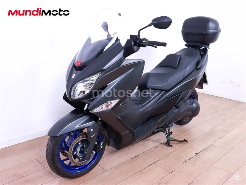 Suzuki Burgman 400 – Vista 7