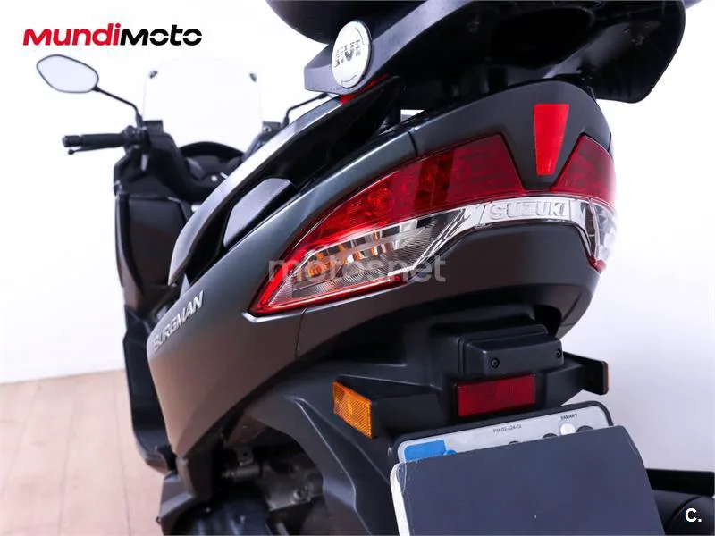 Suzuki Burgman 400 – Vista 9